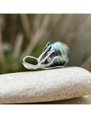meaning octopus men's pendant Tahitian cultured pearl price - perla Tahiti cultured pearls