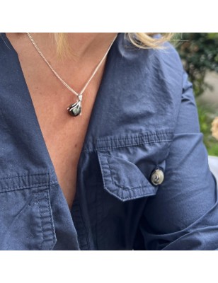 Octopus - Tahitian Blue-peacock Pearl 18K Gold Pendant