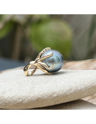women's octopus gold pendant with blue tahitian pearl price - tahitian octopus jewel