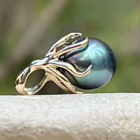 women's octopus gold pendant with blue tahitian pearl price - tahitian octopus jewel