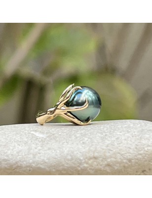 women's octopus gold pendant with green tahitian pearl price - tahitian octopus jewel