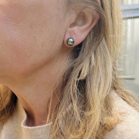Éclatante - Green Pistachio Tahitian Pearls - 18k Gold Ear Studs