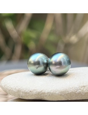 lime green tahitian cultured pearls on ear stud for women