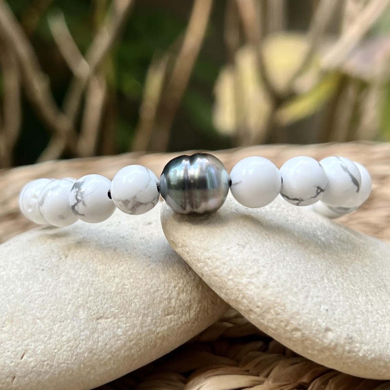 Howlith- und Tahitiperlenarmband Blau Rosa