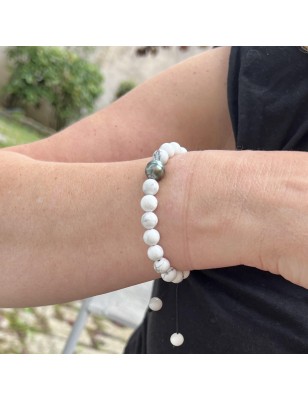 Natural Howlites and Peacock Tahitian Pearl Bracelet