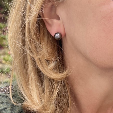 Mahana Ura - Violet Tahitian Pearls - Silver Earrings