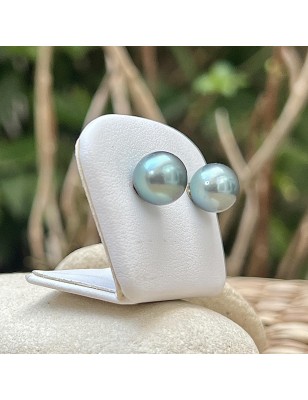 Lagoon blue Tahitian pearls on gold ear studs price - earrings with pearl from Tahiti