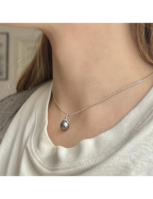 Grey-green Tahitian Drop Pearl Women's Pendant