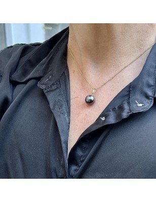 aubergine Tahitian cultured pearl gold pendant price - perla Tahiti - what is the best gift for valentine's day ?