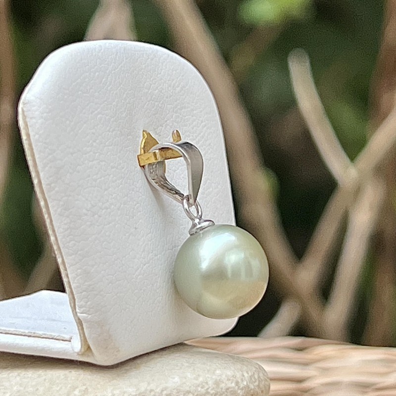 10.77mm - Tahitian Champagne Pearl Pendant - Hina Roa