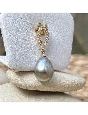 Ciondolo in oro con perla coltivata