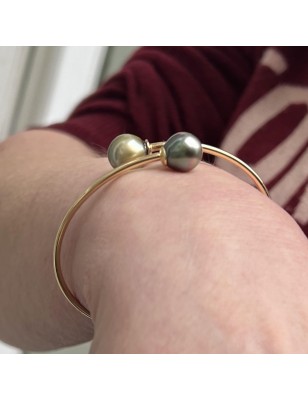 Pulsera de oro con perlas cultivadas