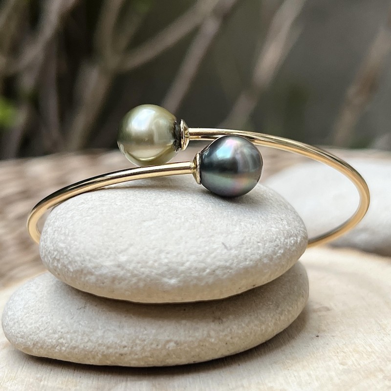 Omahi - 18 Carat Yellow Gold - Lemon and Peacock Blue