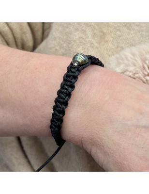 سوار رجالي مع لؤلؤة