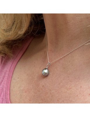 Rangiroa Roséa – Rhodium-Plated Silver and Baroque Tahitian Pearl Pendant