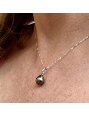 Fenua Vairoa - 18 Carat Gold Pendant Tahitian Pearl 9.10mm
