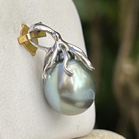 women's octopus gold pendant with lagoon blue tahitian pearl price - tahitian octopus jewel