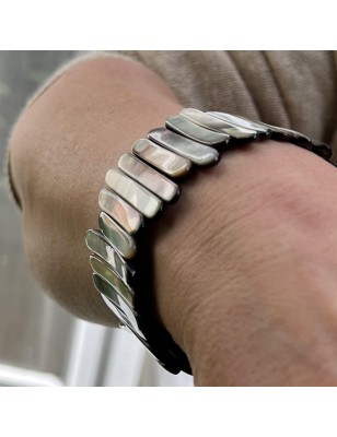 Price of a mother-of-pearl bracelet for women