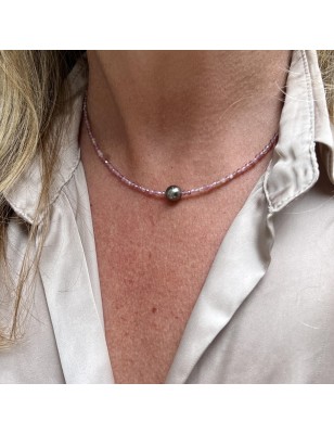 Tahitian pearl necklace