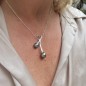 Pendentif Argent et Perles de Tahiti Bleue et Bleu Violine Pendentif Argent et Perles de Tahiti Bleue et Bleu Violine