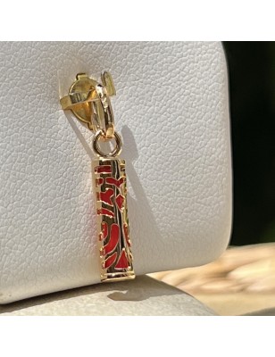 Strength Tiki Pendant - Gold-plated - Coral Resin