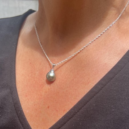 Vai Ora - Colgante de Plata Rodinada con Perla de Tahití Peacock de 11 mm