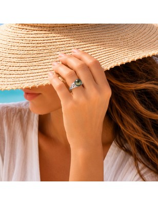 Beautiful Real Tahitian Pearl - Rhodium Sterling Silver Ring