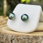 Éclatante – Pendientes de Perlas de Tahití Azul Índigo – Oro de 18 Quilates Éclatante – Pendientes de Perlas de Tahití Azul Índigo – Oro de 18 Quilates