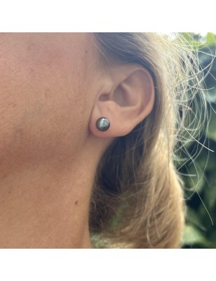 Nāmaka - 18K Yellow Gold Stud Earrings & Blue Tahitian Pearls
