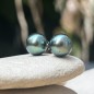 Tiareva - Boucles Oreilles Or 750 Perles de Tahiti Vert Pistache 9.77mm