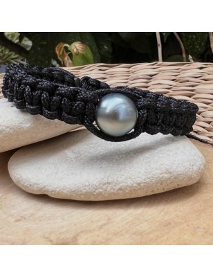 tahitian cultured pearl men's bracelet - mother of pearl oyster